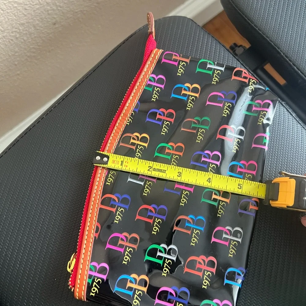 Dooney & Bourke set - Picture 9 of 16